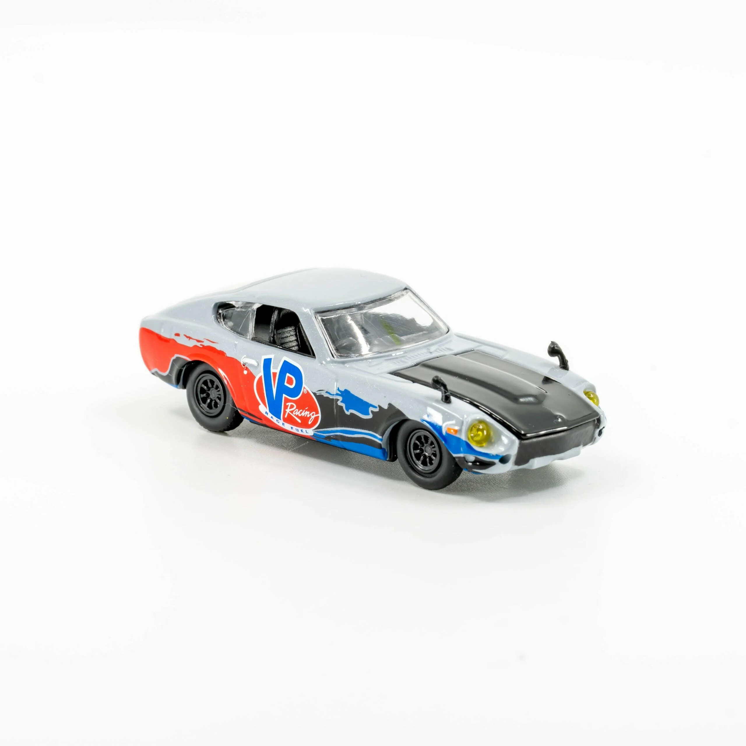 VP Racing 1970 Nissan Fairlady Z432 R70 Diecast - 1:64 Scale - Image 12